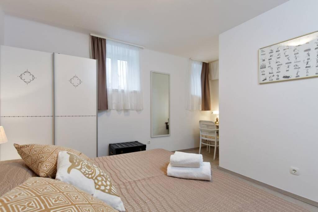 Joy4You Apt Near Beach And Center Split Bagian luar foto